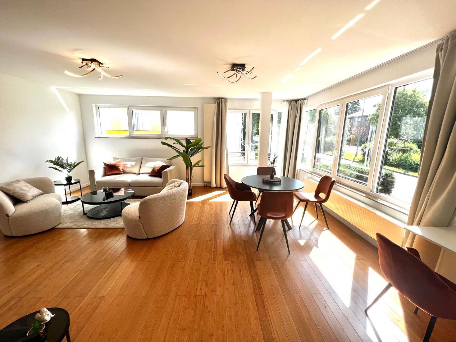 Wolu Suites Brussel Bagian luar foto