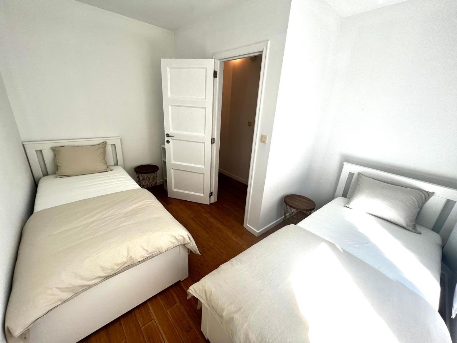 Wolu Suites Brussel Bagian luar foto